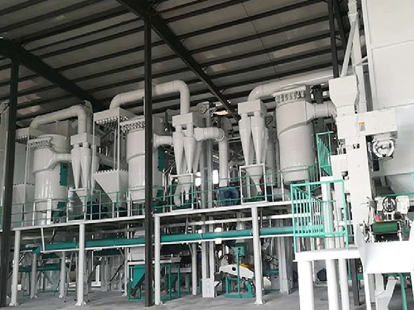<a href=http://http://www.tmall163.cn/product/6/ target=_blank class=infotextkey>玉米加工機(jī)械</a>