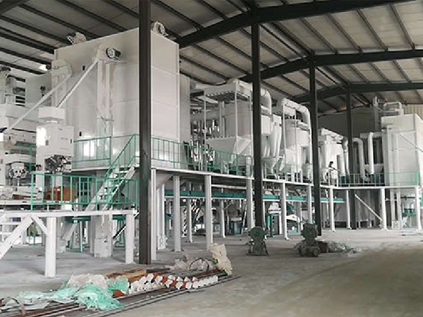 <a href=http://http://www.tmall163.cn/product/6/ target=_blank class=infotextkey>玉米加工機(jī)械</a>